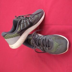 Nike Lunarglide Running Shoes, Women's Size 9